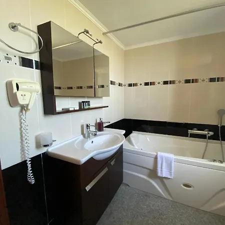 Anemones By Omikron Selections Villa *