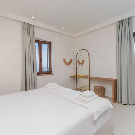 Villa Anemones Villas